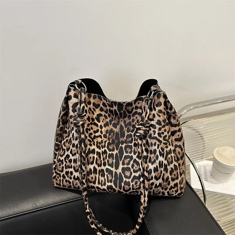 Women Leopard Print Shoulder Bag 2025 Spring New - Image 4