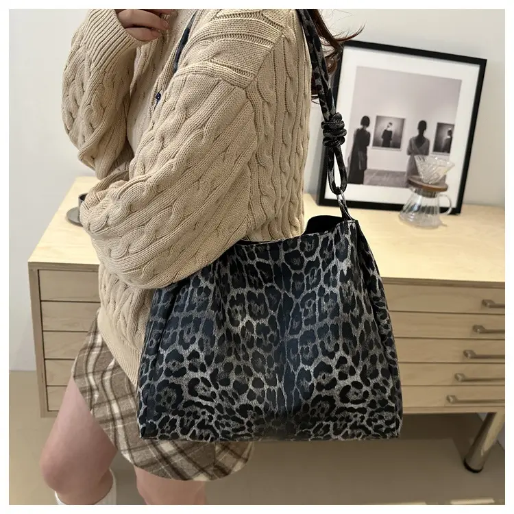 Women Leopard Print Shoulder Bag 2025 Spring New — feature 19
