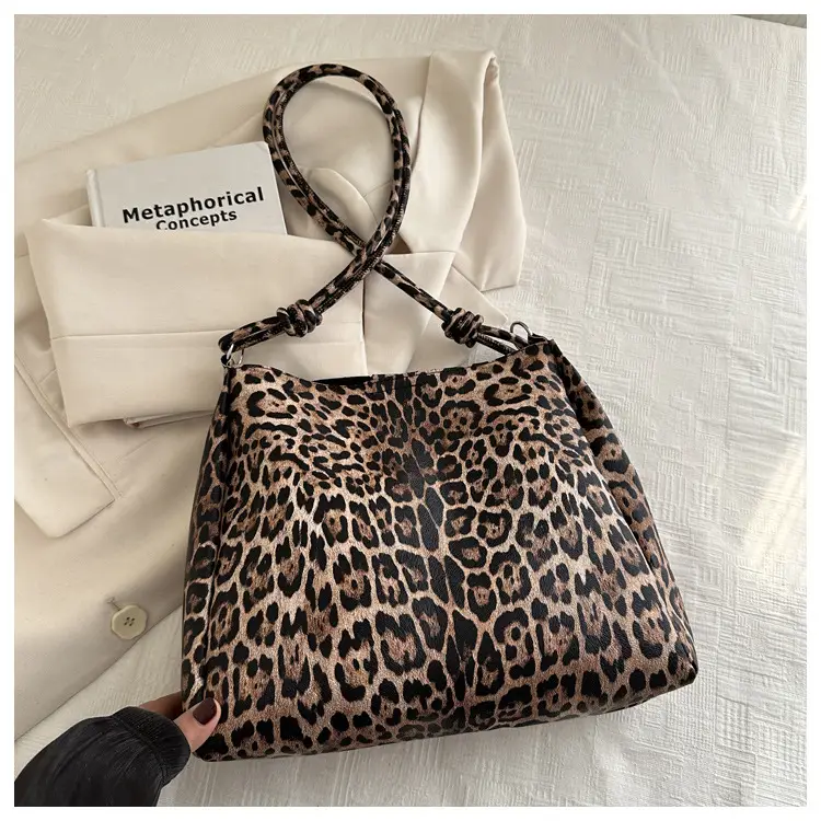 Women Leopard Print Shoulder Bag 2025 Spring New — feature 22