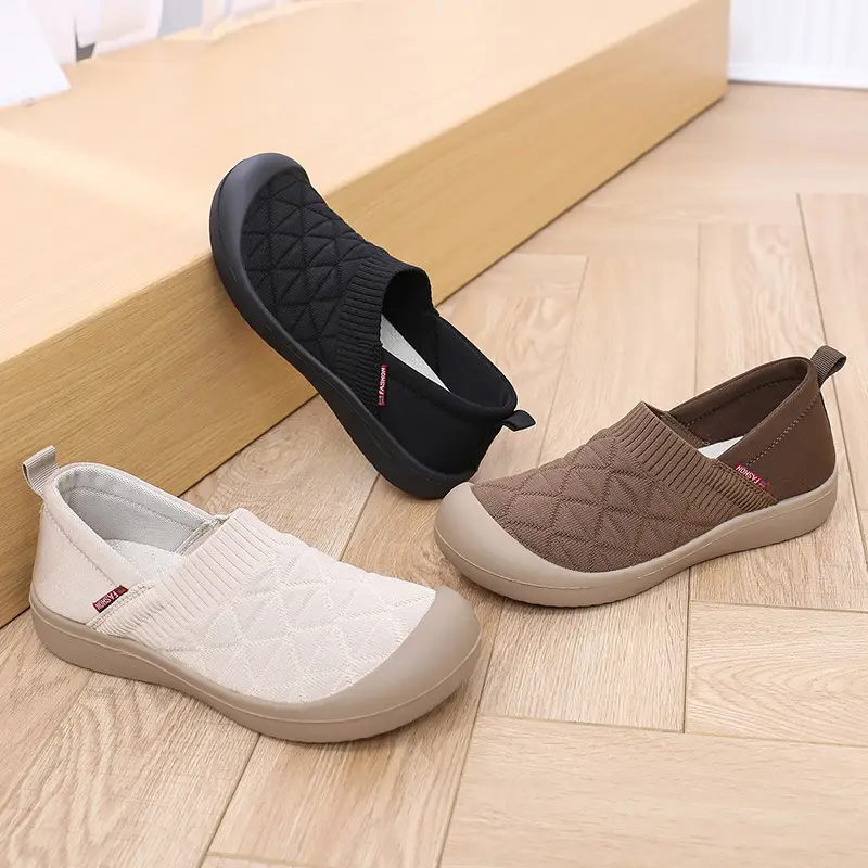 Spring and Autumn New Women's Single-layer Shoes Non-slip Soft Sole Slip-on Lazy Shoes Flat Light Mother Shoes Casual Breathable Women's Shoes - Image 7