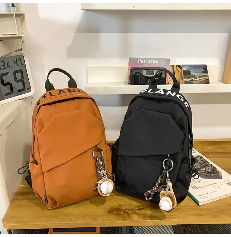 Green Crossbody Backpack for Men Lightweight Fashion — feature 34
