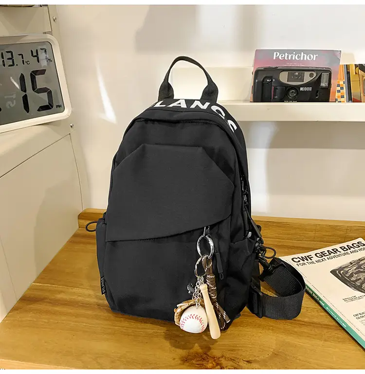 Green Crossbody Backpack for Men Lightweight Fashion — feature 35