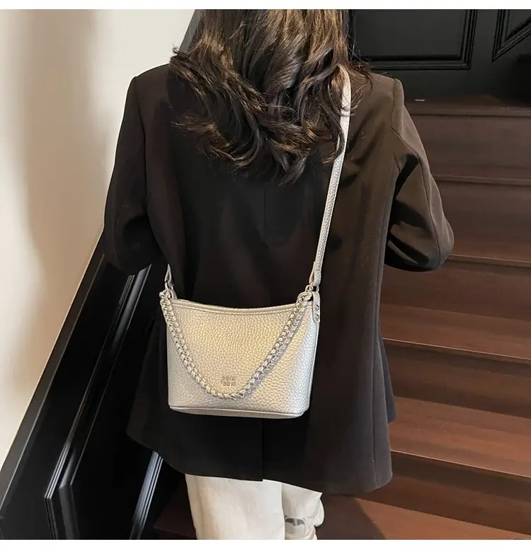 Vintage Bucket Bag Women's 2025 New Solid Color — feature 21