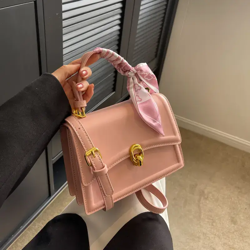 Women's White Square Shoulder Bag with Gold Clasp - Image 6