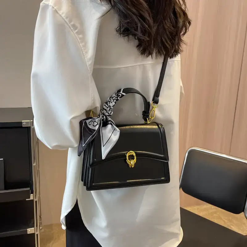 Women's White Square Shoulder Bag with Gold Clasp - Image 8