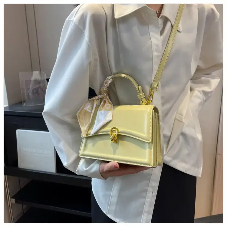 Women's White Square Shoulder Bag with Gold Clasp — feature 16