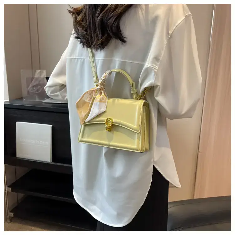 Women's White Square Shoulder Bag with Gold Clasp — feature 18