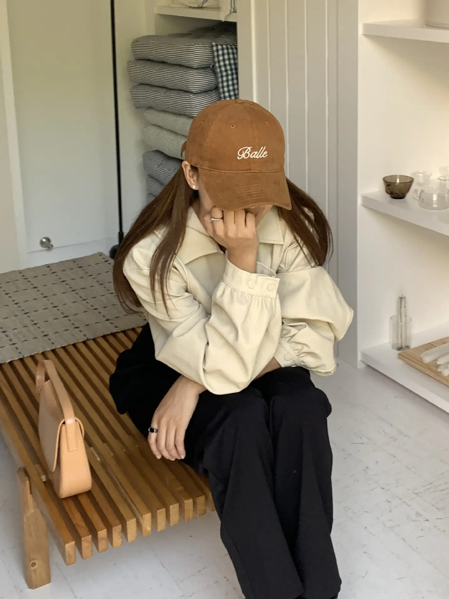 Balle Letter Sunscreen Cap Women Black Small — feature 37