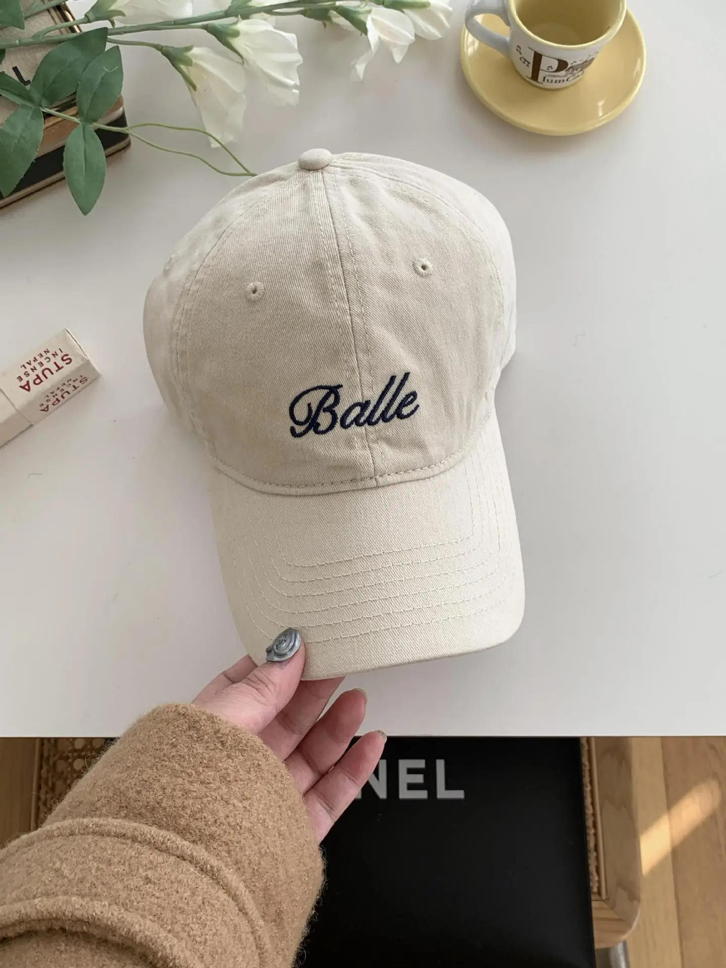 Balle Letter Sunscreen Cap Women Black Small