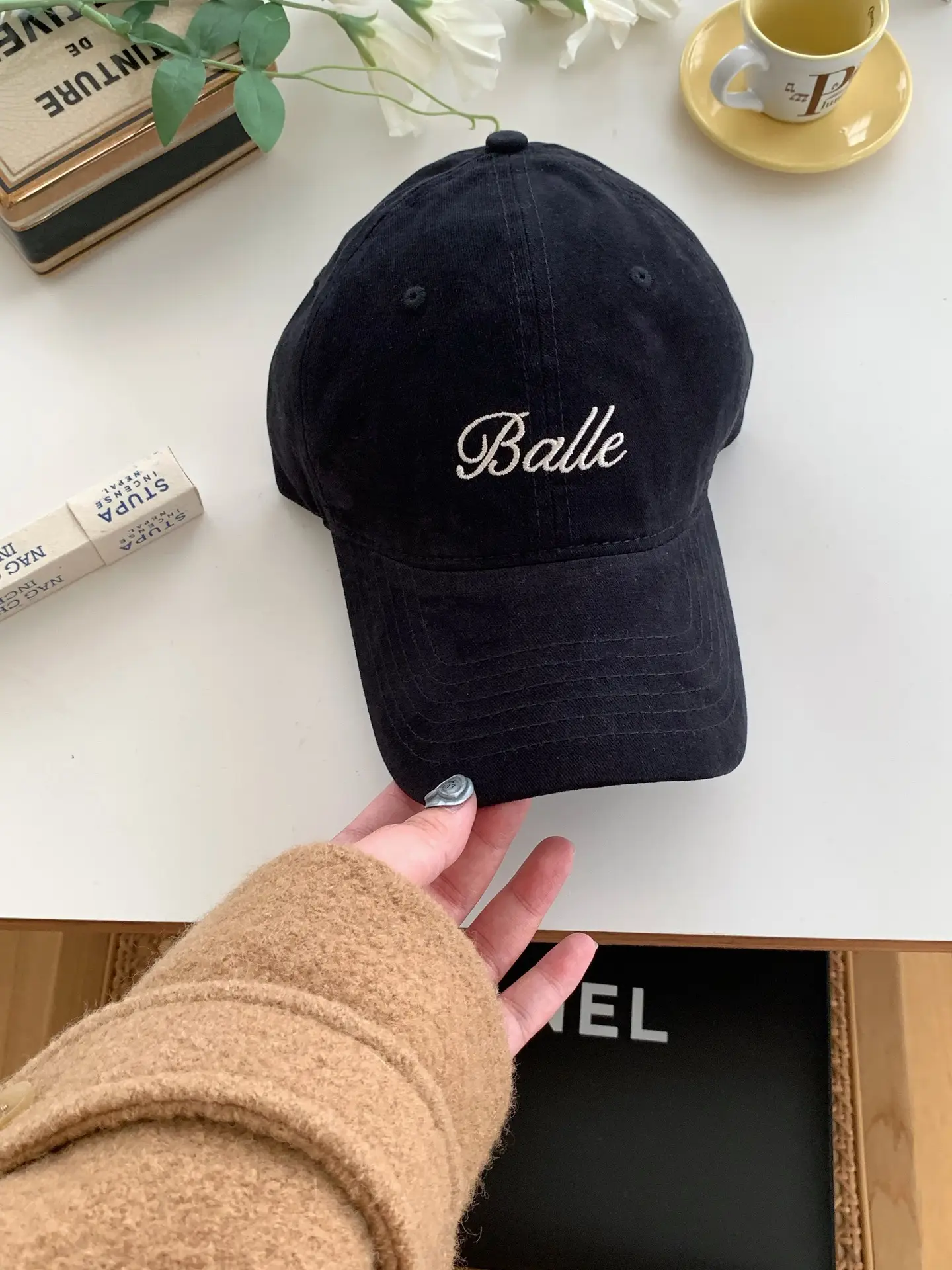 Balle Letter Sunscreen Cap Women Black Small