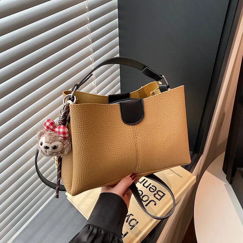 2025 Women's White Leather Shoulder Crossbody Bag with Cute Charm - Image 9