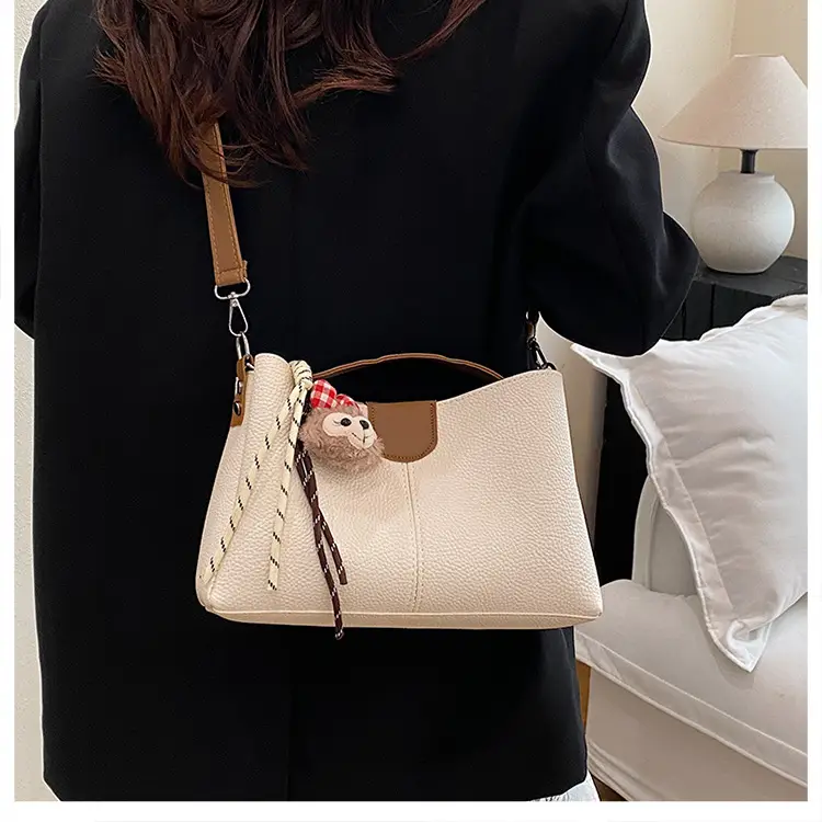 2025 Women's White Leather Shoulder Crossbody Bag with Cute Charm — feature 14