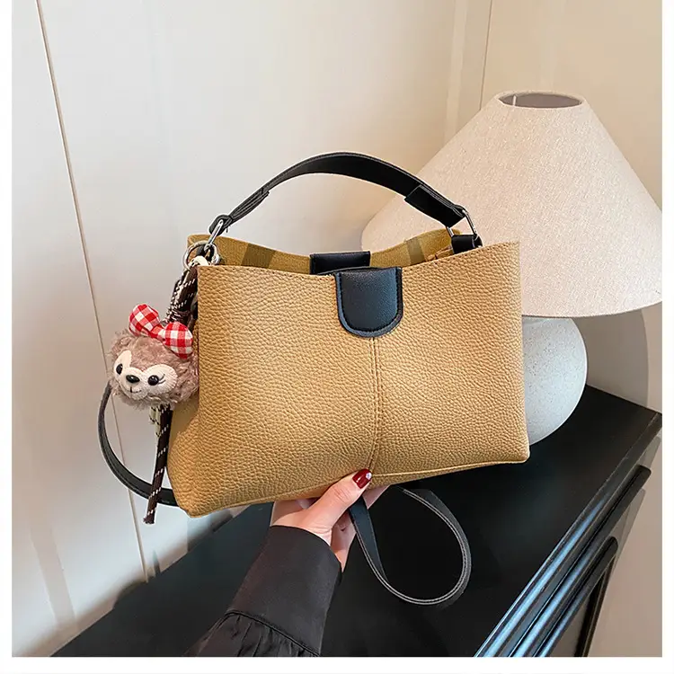 2025 Women's White Leather Shoulder Crossbody Bag with Cute Charm — feature 21