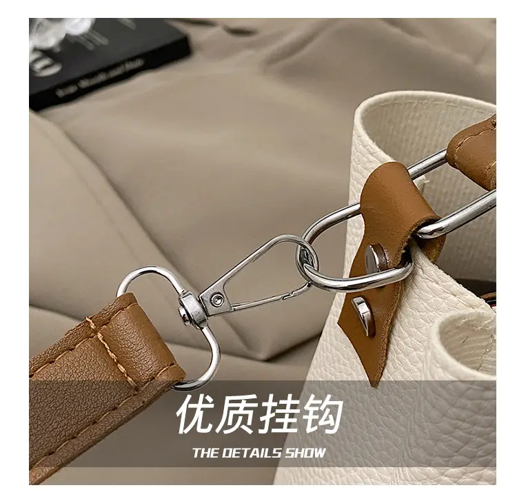 2025 Women's White Leather Shoulder Crossbody Bag with Cute Charm — feature 3