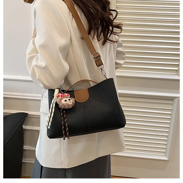 2025 Women's White Leather Shoulder Crossbody Bag with Cute Charm — feature 8