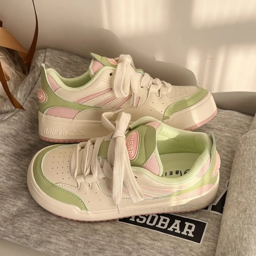 Factory direct 2025 spring new fresh green color matching casual Joker white shoes sweet ins training shoes women - Image 4