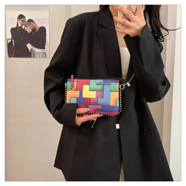 Women's Painted Colorful Chain Crossbody Bag 2025 — feature 14