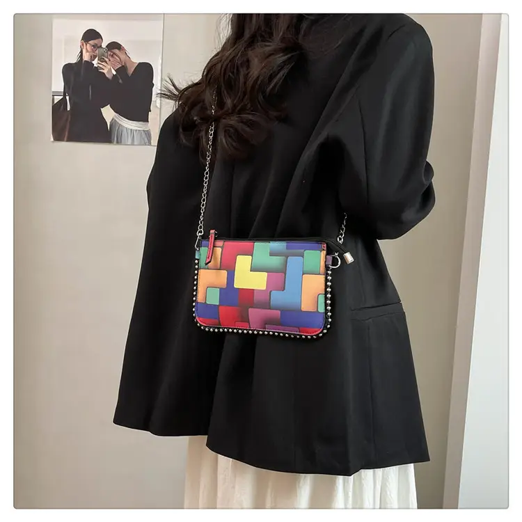 Women's Painted Colorful Chain Crossbody Bag 2025 — feature 15