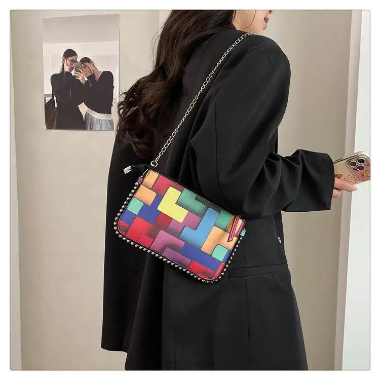 Women's Painted Colorful Chain Crossbody Bag 2025 — feature 17