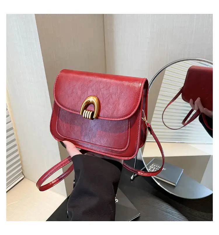 Women's Oil Wax Leather Shoulder Bag 2025 Spring Festival — feature 20
