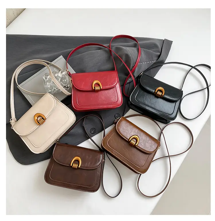 Women's Oil Wax Leather Shoulder Bag 2025 Spring Festival — feature 7