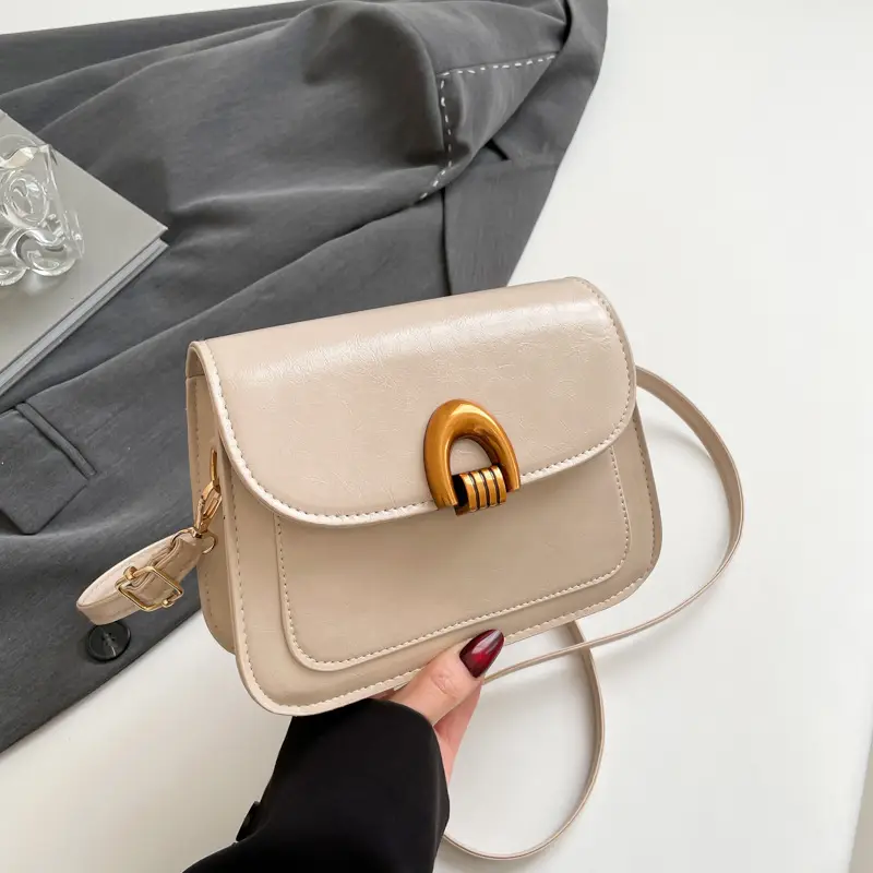 Women's Oil Wax Leather Shoulder Bag 2025 Spring Festival - Image 2