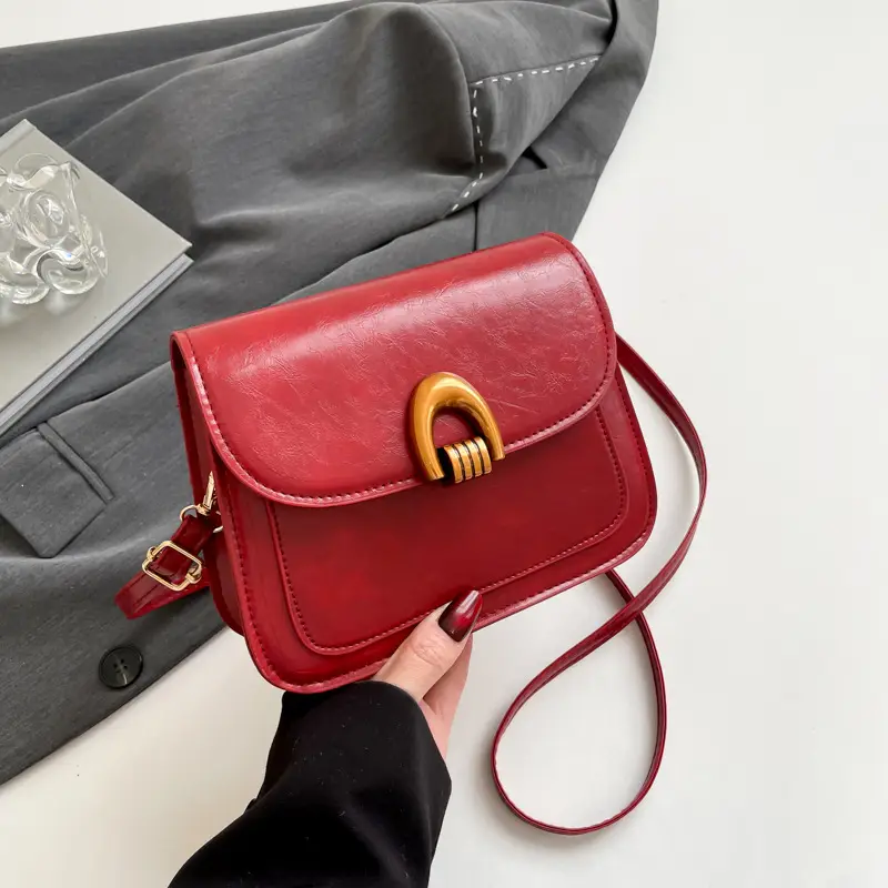 Women's Oil Wax Leather Shoulder Bag 2025 Spring Festival - Image 3