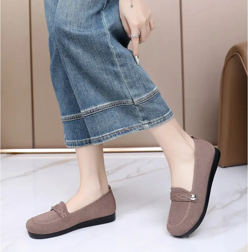 Old Beijing cloth shoes women's single-layer shoes fly woven surface comfortable breathable leap month mother shoes soft soled non-slip middle-aged and elderly milk shoes — feature 19