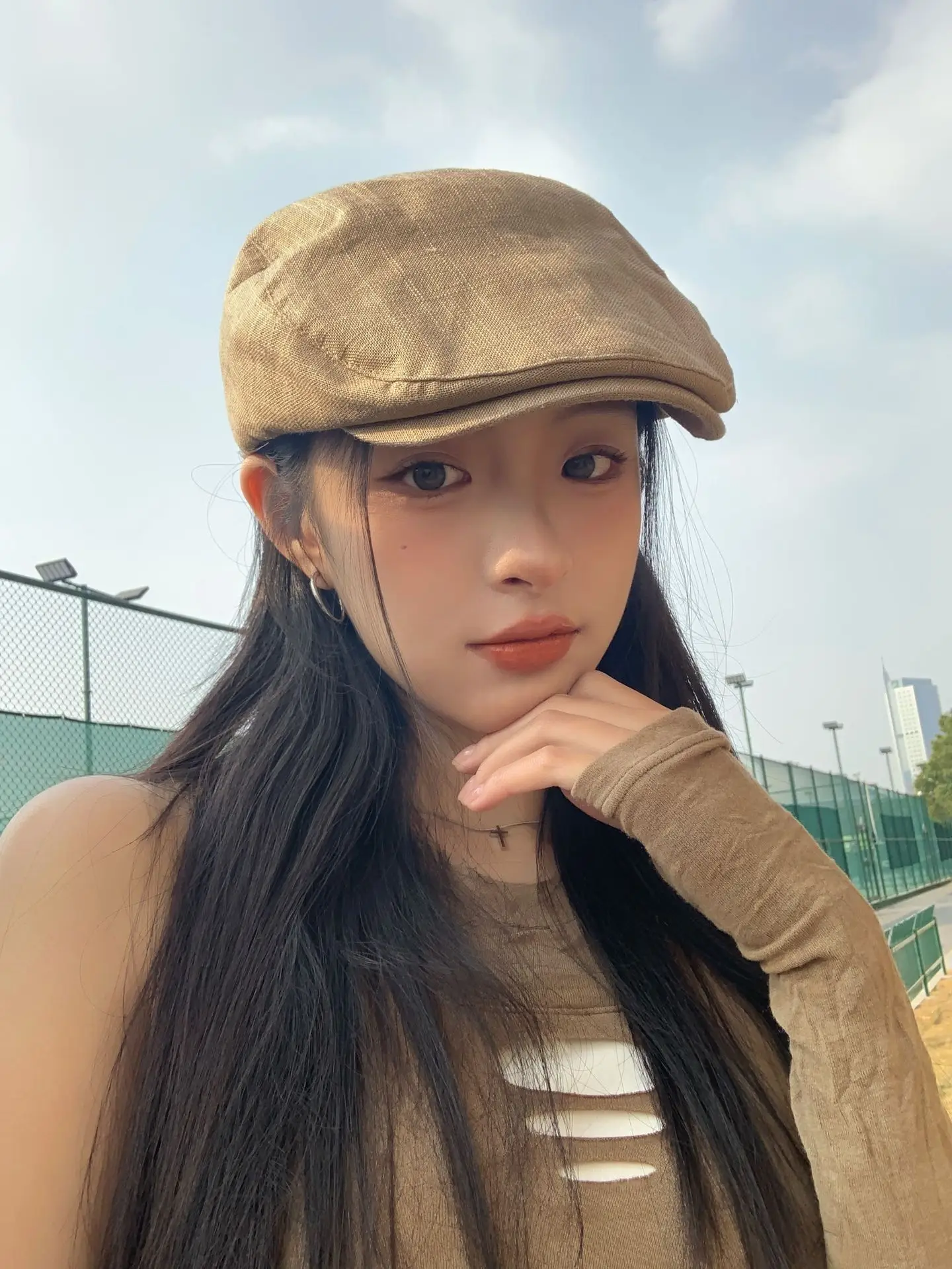 British Style Vintage Newsboy Cap for Men Women Black — feature 3