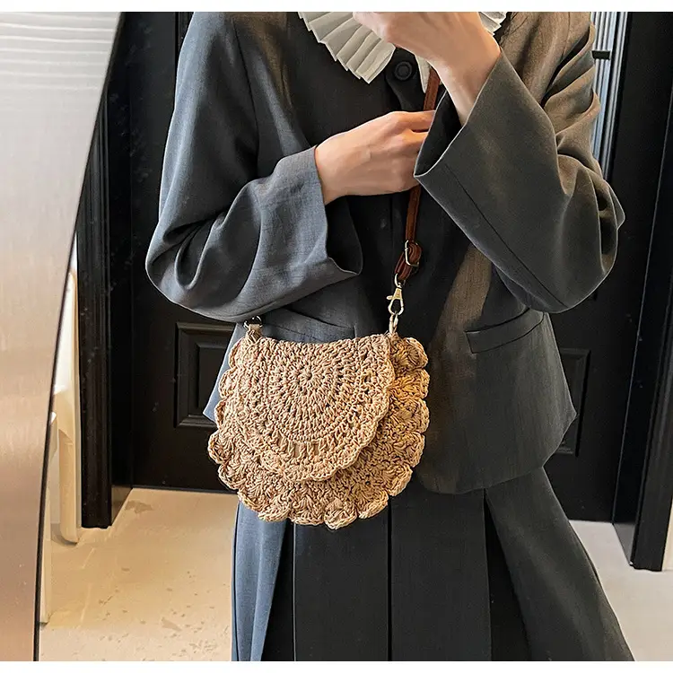 Hollow Woven Shoulder Crossbody Bag Women Brown — feature 14