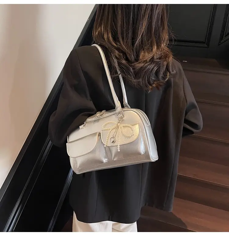 Silver Crossbody Shoulder Bag for Women 2026 — feature 12