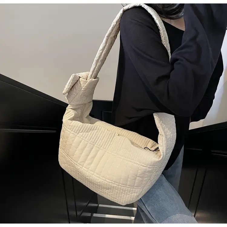 Women's New Korean Style Quilted Shoulder Bag with Wide Strap — feature 21