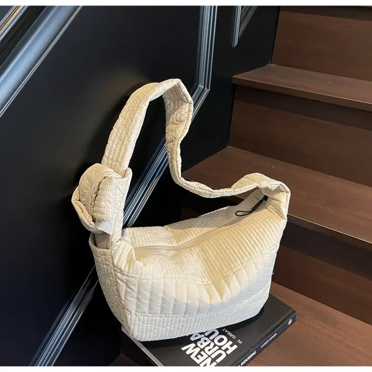 Women's New Korean Style Quilted Shoulder Bag with Wide Strap — feature 34