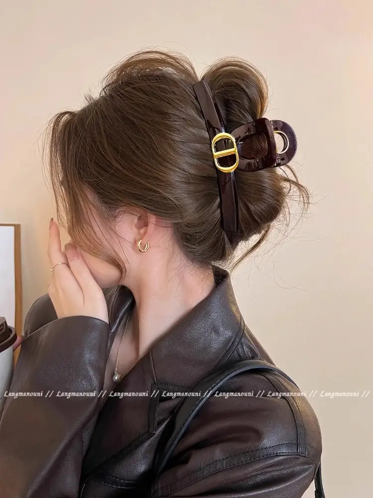 Retro Gold Shark Clip Hair Accessory for Women — feature 23
