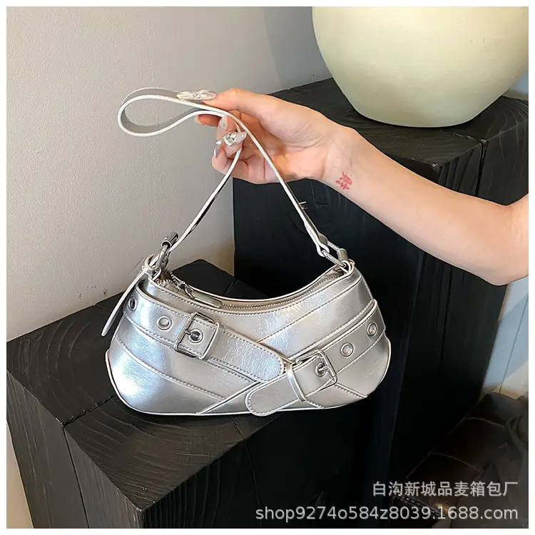 Women's Red Leather Shoulder Bag with Detachable Strap — feature 14