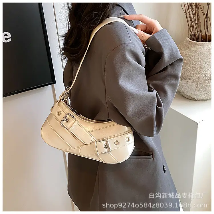 Women's Red Leather Shoulder Bag with Detachable Strap — feature 23