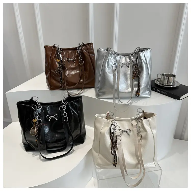 Silver Butterfly Shoulder Bag for Women 2025 — feature 18