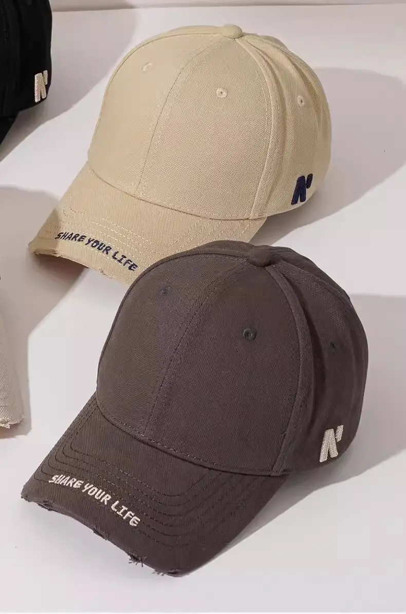 Women Face-Slimming Duckbill Cap with Hard Brim — feature 12