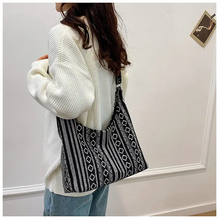 Crossbody Bag Women Ethnic Large Capacity 2025 — feature 15
