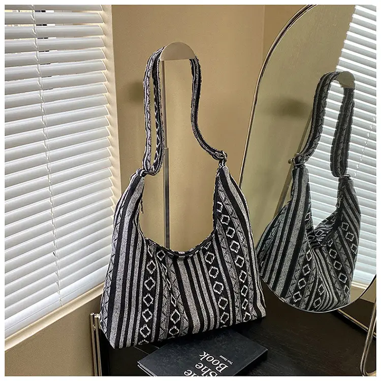 Crossbody Bag Women Ethnic Large Capacity 2025 — feature 27
