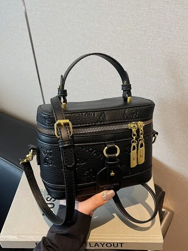 Women's Crossbody Leather Zipper Bag Tan Beige - Image 6
