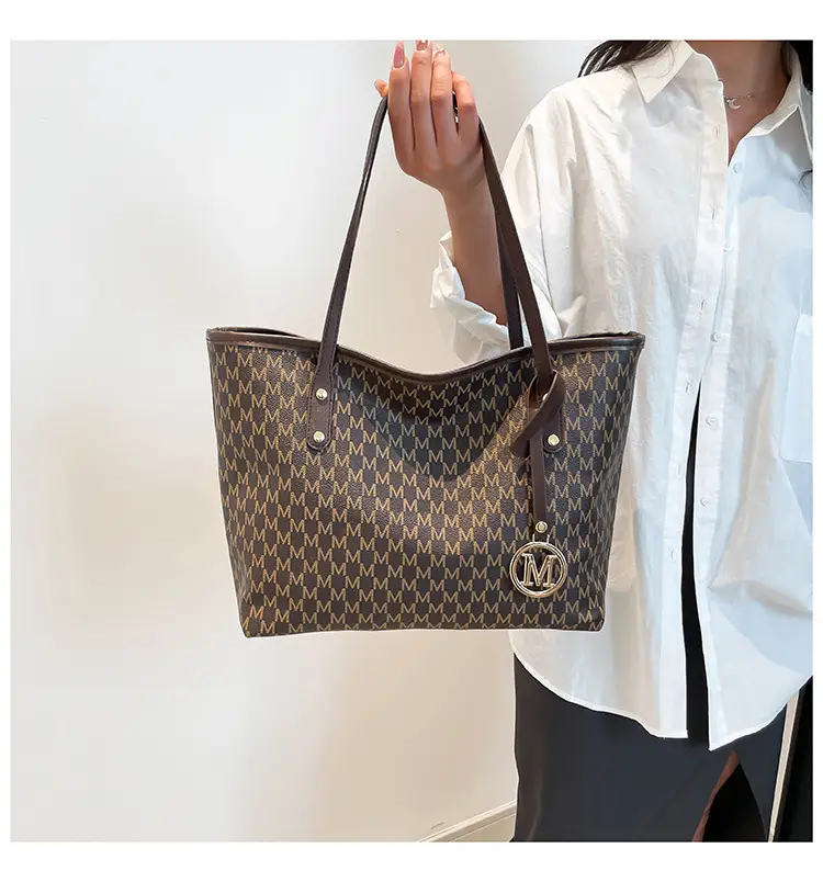 Women's 2025 Spring Shoulder Bag Large Capacity Brown Monogram — feature 13