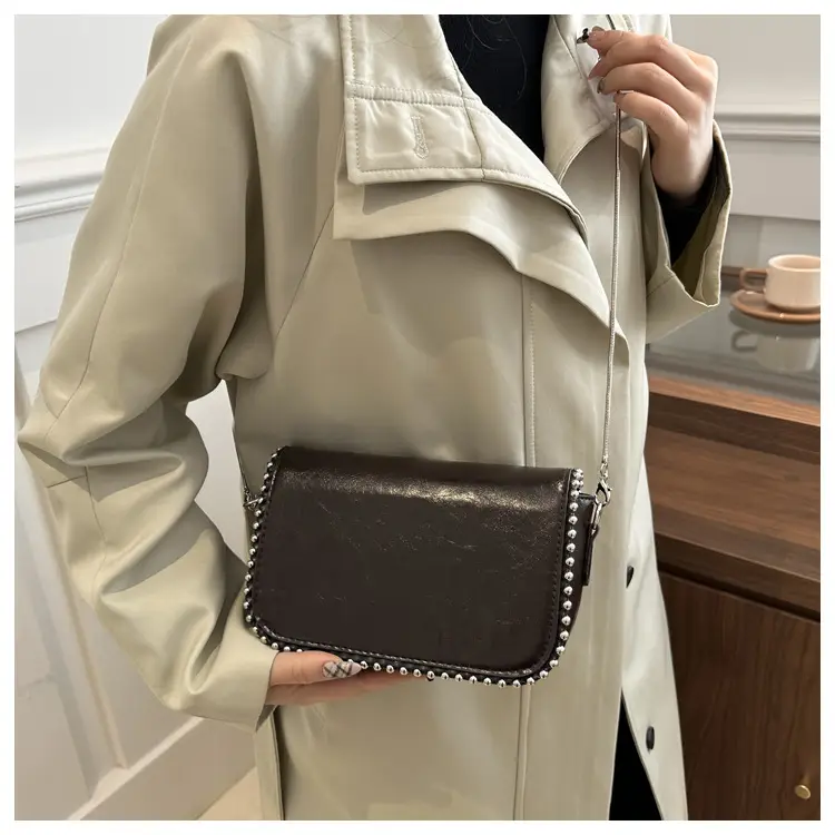 Red Square Shoulder Bag for Women 2025 Spring Summer luggage and leather goods — feature 14