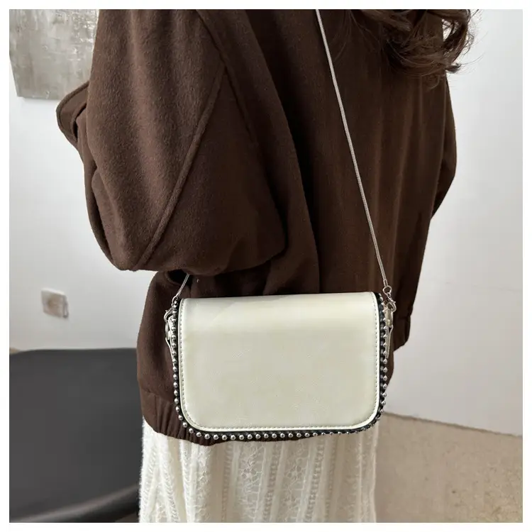 Red Square Shoulder Bag for Women 2025 Spring Summer luggage and leather goods — feature 19