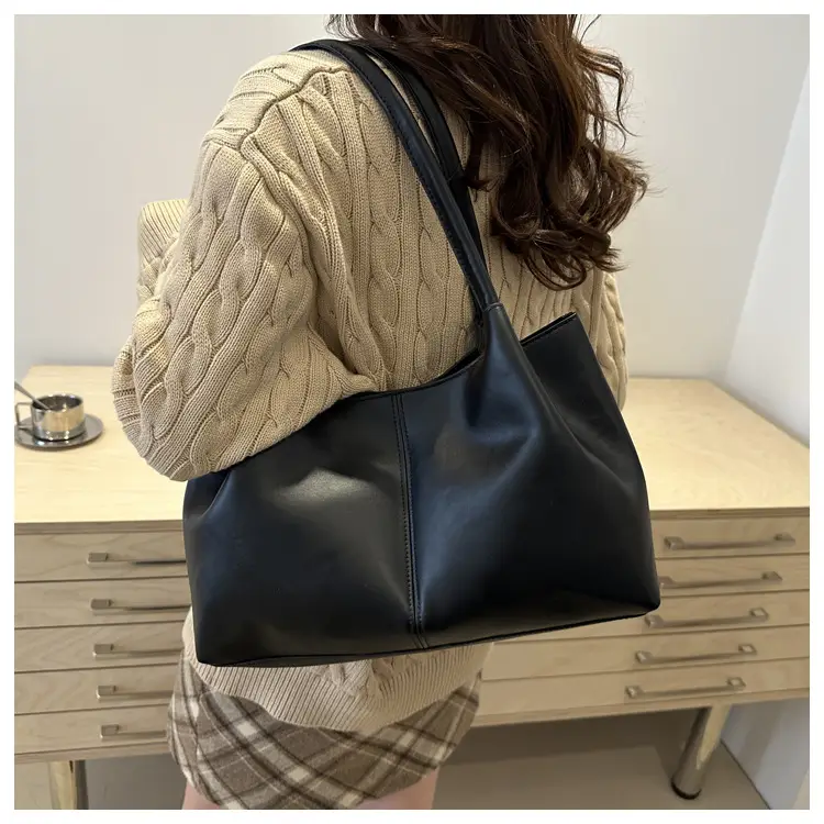 Black Leather Tote Bag with Handle for Women — feature 10