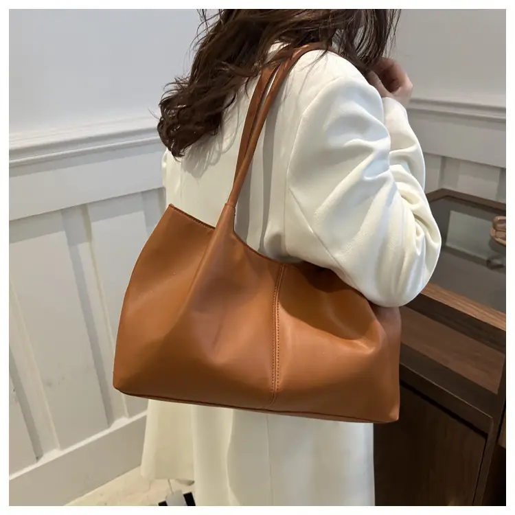 Black Leather Tote Bag with Handle for Women — feature 13