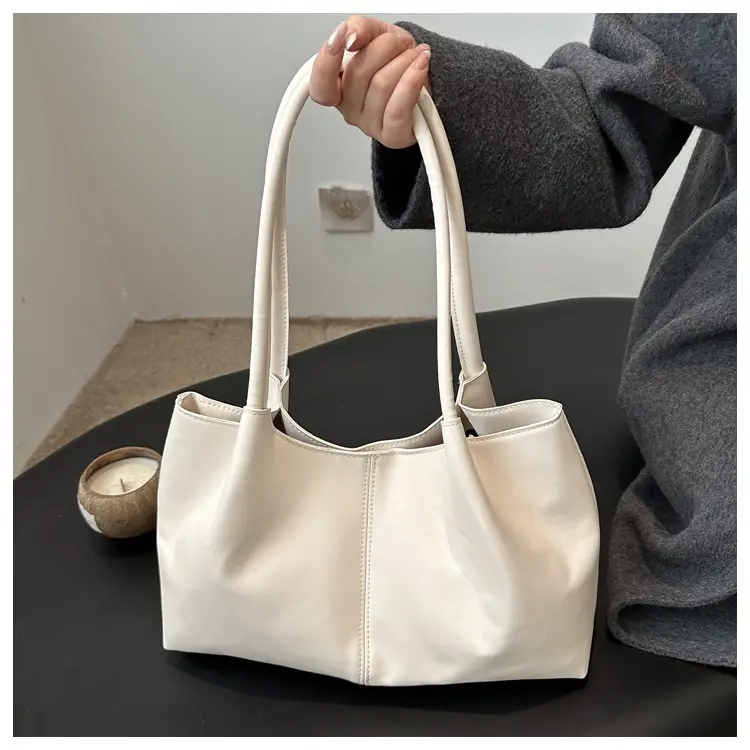 Black Leather Tote Bag with Handle for Women — feature 16