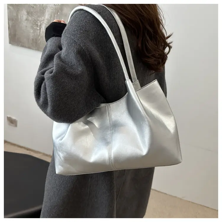 Black Leather Tote Bag with Handle for Women — feature 23