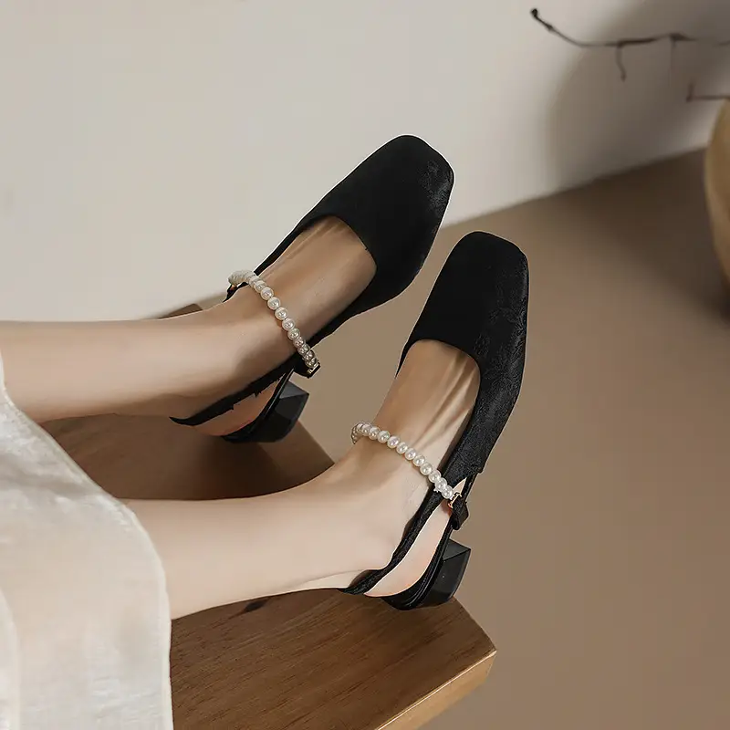 National Style Thick Heel Square-toe Single-layer Shoes Women's 2025 New Summer Fairy Style Chinese Embroidered Pearl Middle Heel Baotou Sandals - Image 6