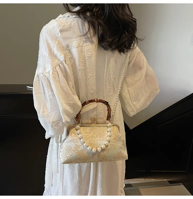 Women's Embroidered Pearl Handbag Antique Style — feature 14